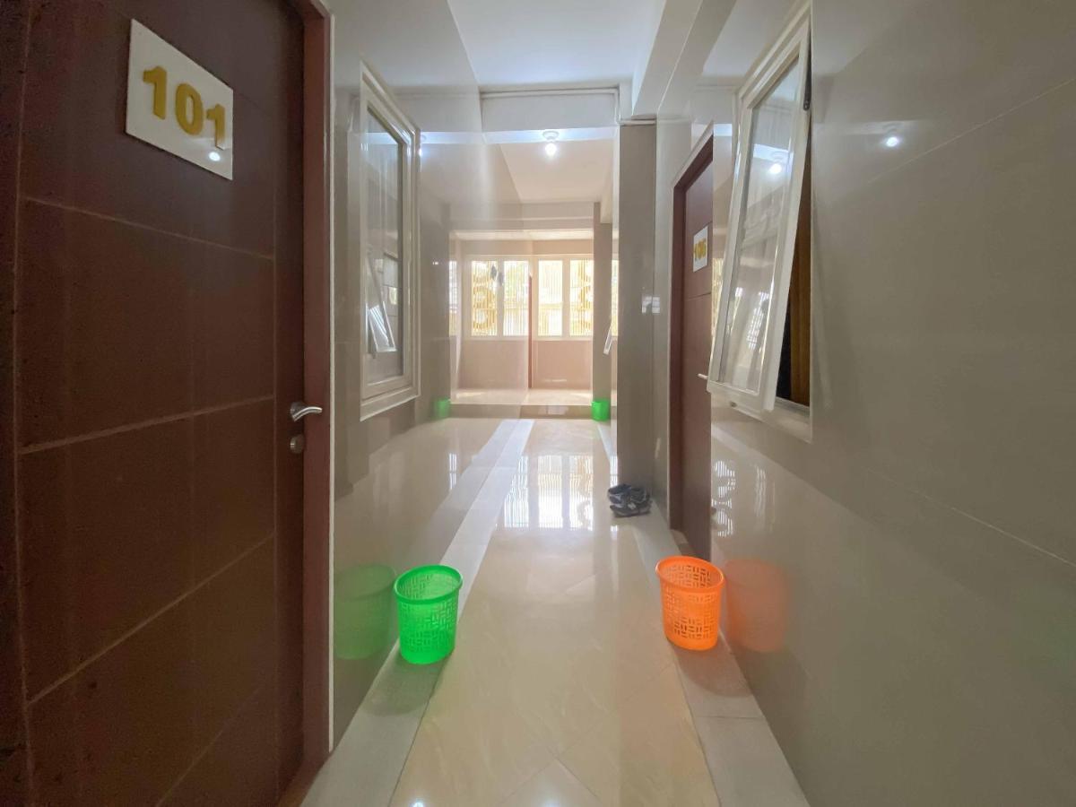 Koolkost Syariah Near Stasiun Pasar Turi Hotell Surabaya Eksteriør bilde
